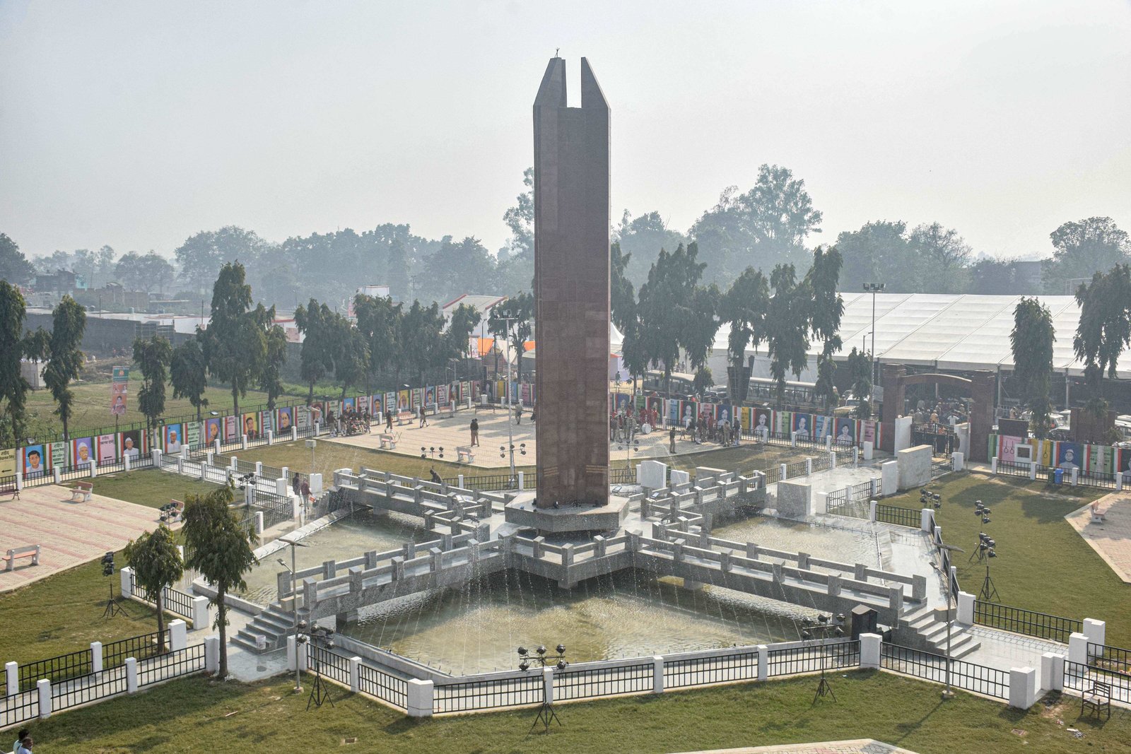 चौरी-चौरा शहीद स्मारक